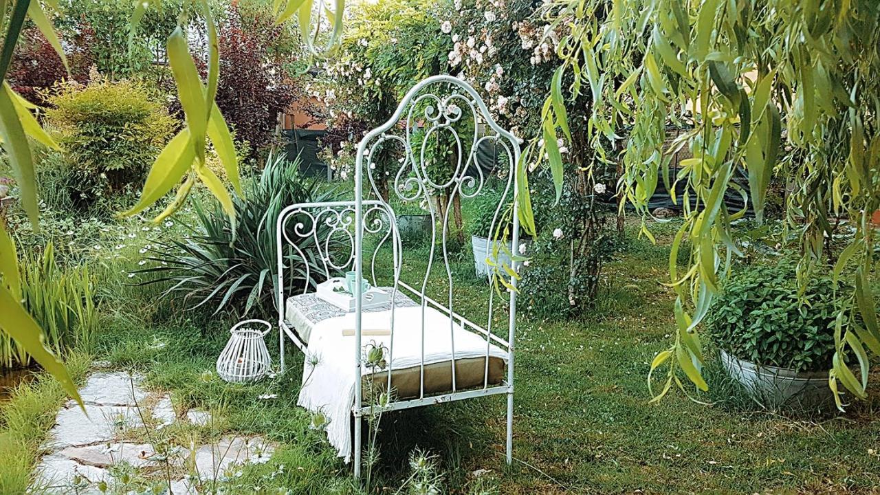 לינה וארוחת בוקר Baricella Garden Loft מראה חיצוני תמונה