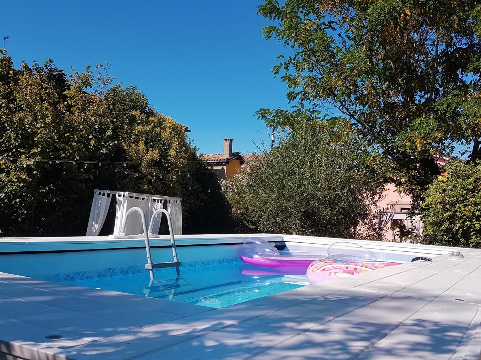 לינה וארוחת בוקר Baricella Garden Loft מראה חיצוני תמונה